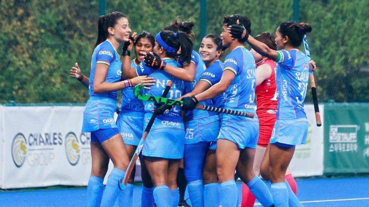 Indian women's hockey team qualifies for Asia Cup final, faces China in Sunday's summit clash